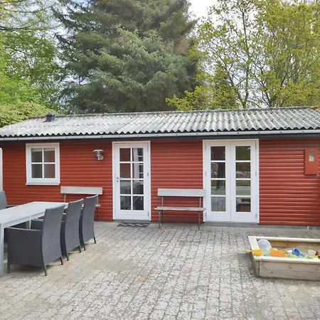 別荘 Five-bedroom In