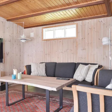 Five-bedroom In 別荘 Højslev