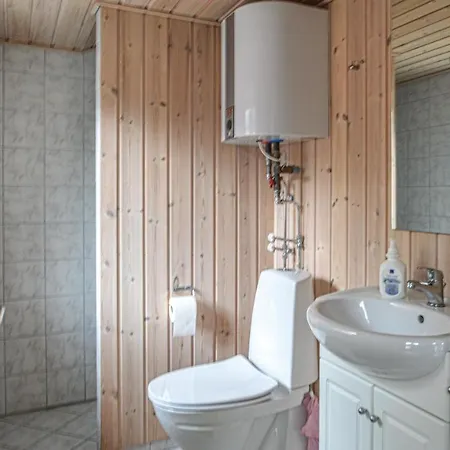 Five-bedroom In